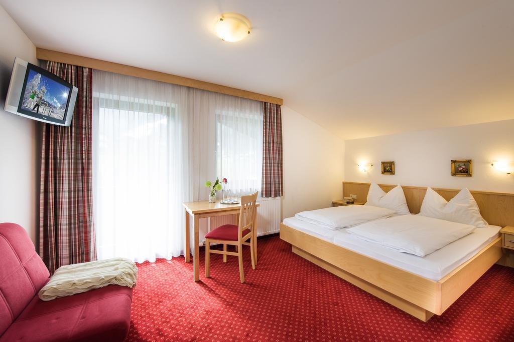 Haus Am Dorfplatz 3* Flachau